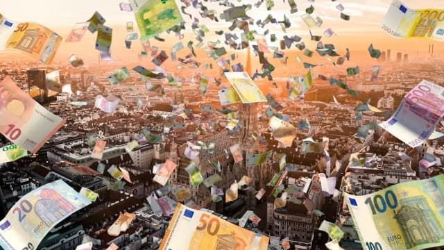 Деньги есть на всех, кроме венцев: как город финансирует сомнительные проекты по всему миру