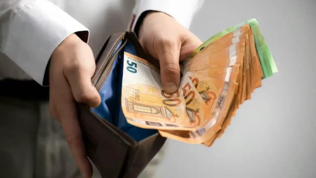 Новый год — новые финансы: простые  шаги, чтобы  начать экономить с января