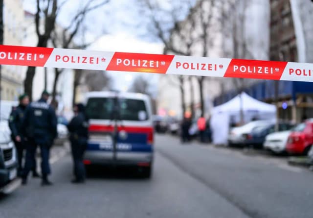 «Аллах велик»: эвакуация школы в Санкт-Пёльтене из-за анонимной угрозы