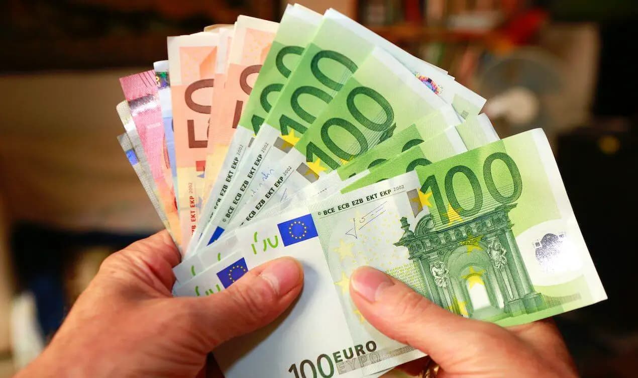 Зарплатный гид по Австрии: от средней цифры до лидеров в IT и медицине