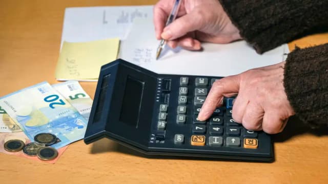 До старости на работе: 63% австрийцев боятся, что пенсии не хватит