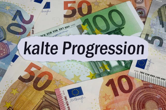 Рекордные налоги – и всё мало: власти Австрии рассматривают возврат «холодной прогрессии» для пополнения казны